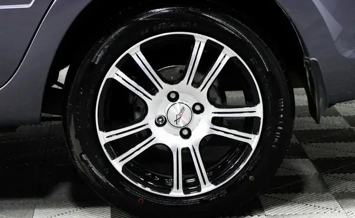 Lada Granta - Фото 6