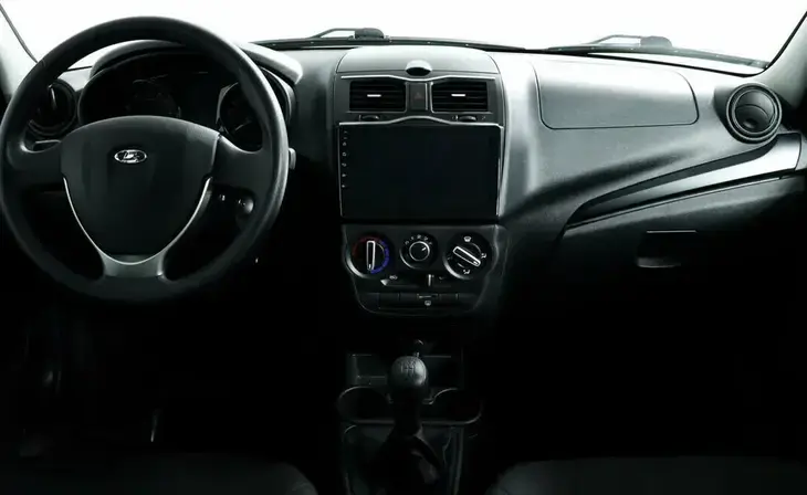 Lada Granta - Фото 8
