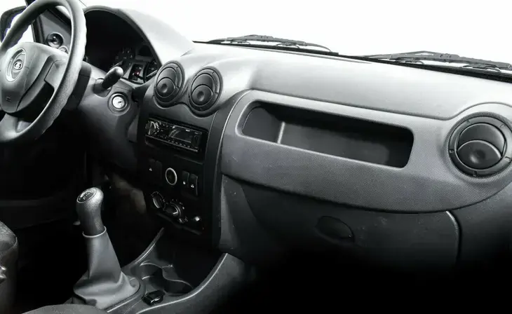 Lada Largus - Фото 6