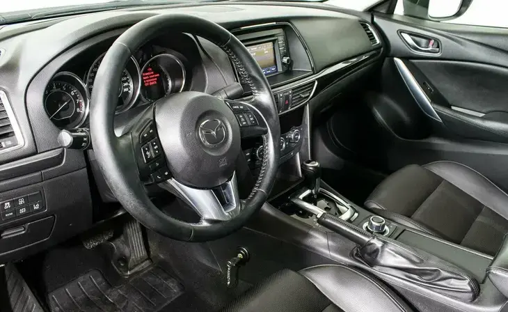 Mazda 6 - Фото 10