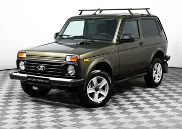 Lada Niva Legend