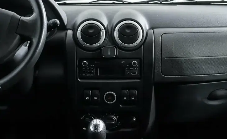 Lada Largus - Фото 9