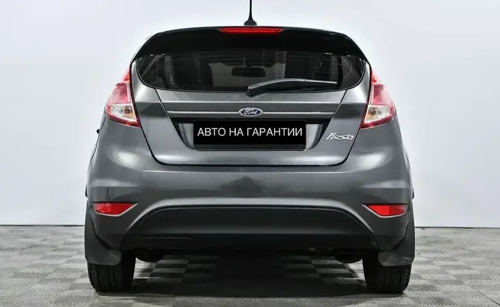 Ford Fiesta - Фото 3