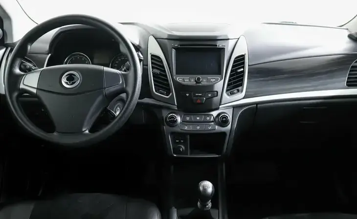 KGM | Ssangyong Actyon - Фото 6