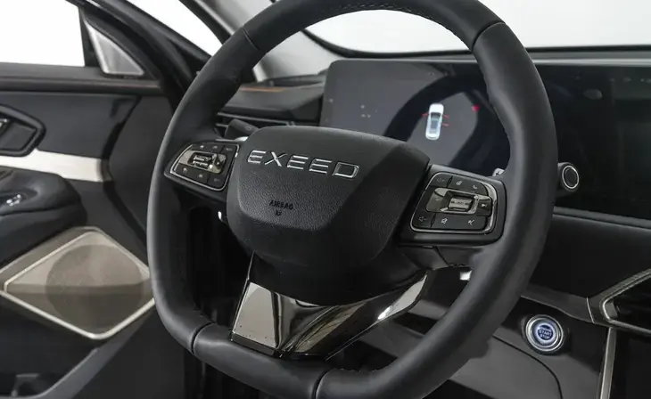 Exeed TXL - Фото 8