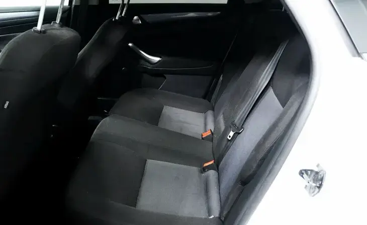 Ford Mondeo - Фото 11