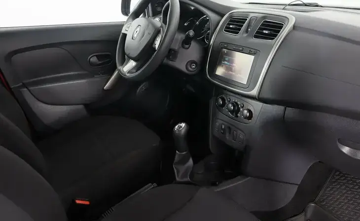 Renault Sandero - Фото 4