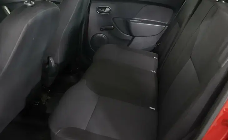 Renault Sandero - Фото 6