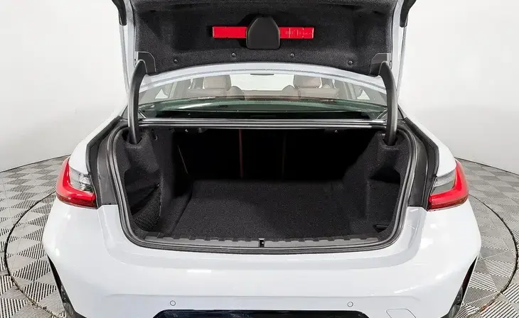 BMW 3 серии - Фото 6