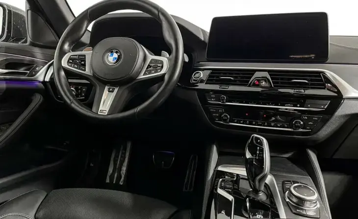 BMW 5 серии - Фото 10