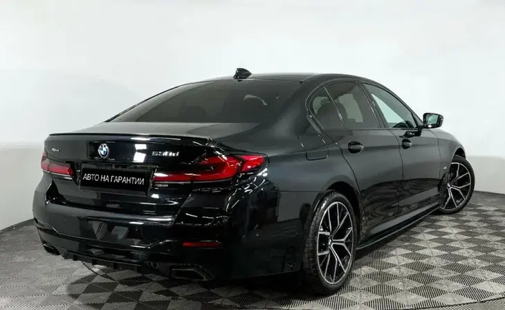 BMW 5 серии - Фото 2
