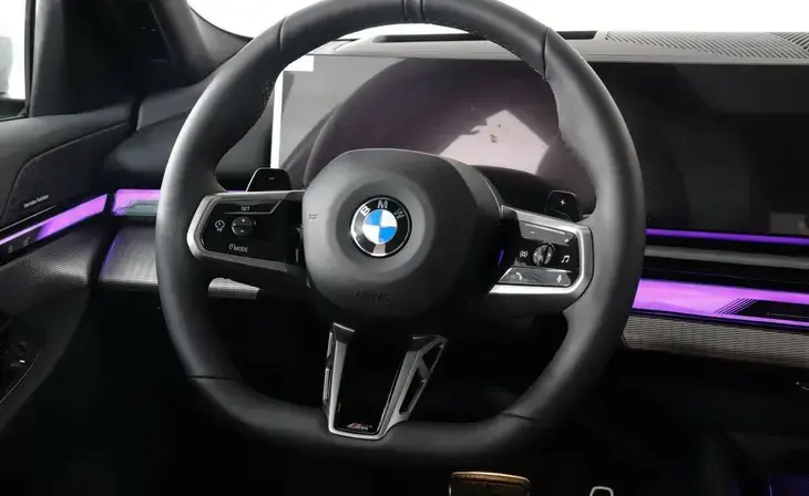 BMW 5 серии - Фото 9