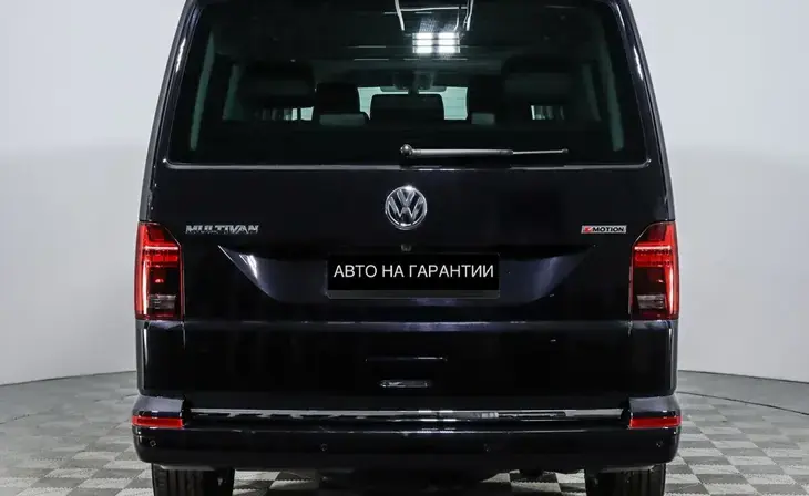 Volkswagen Multivan - Фото 3