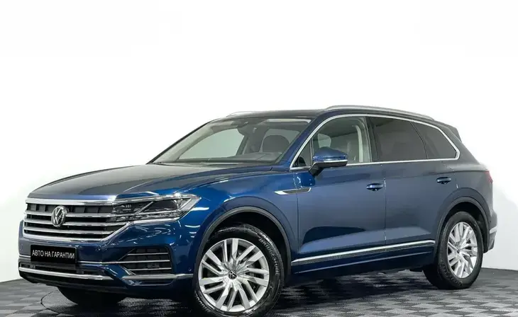 Volkswagen Touareg - Фото 0