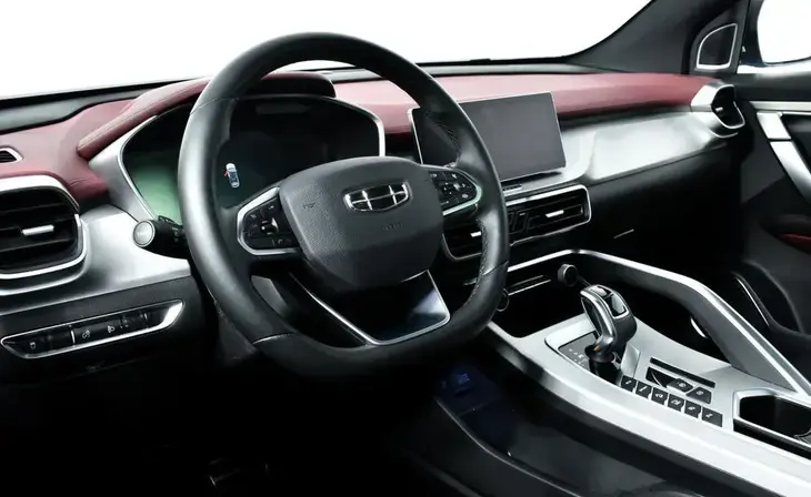 Geely Coolray - Фото 7
