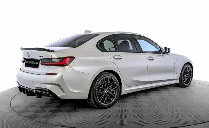 BMW 3 серии - Фото 2