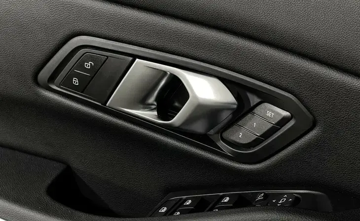 BMW 3 серии - Фото 18