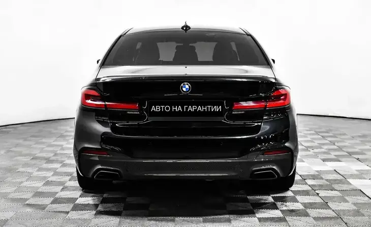 BMW 5 серии - Фото 2