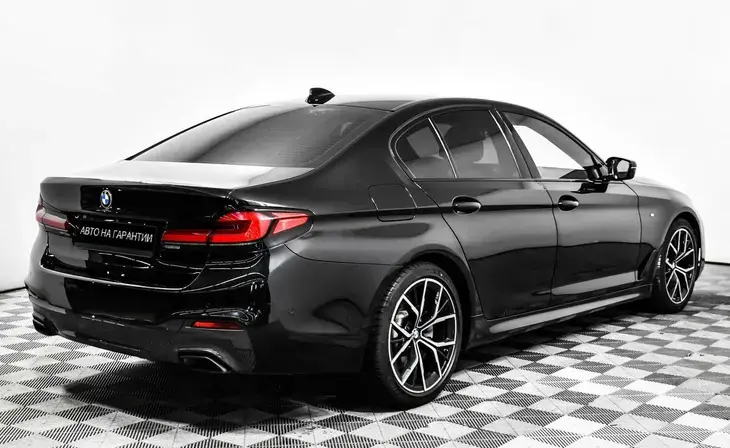 BMW 5 серии - Фото 3