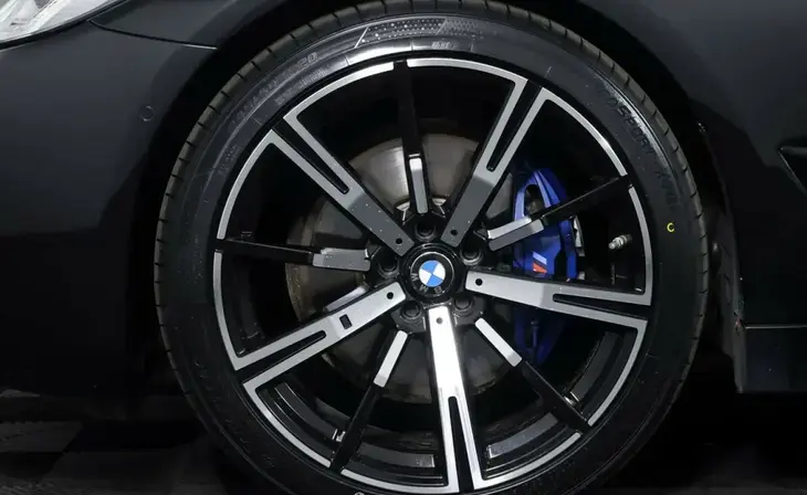 BMW 5 серии - Фото 5