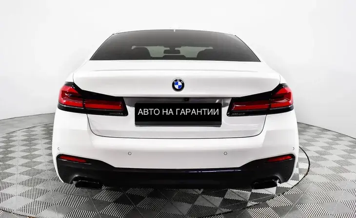 BMW 5 серии - Фото 3