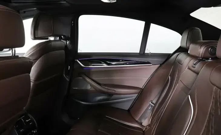 BMW 5 серии - Фото 9