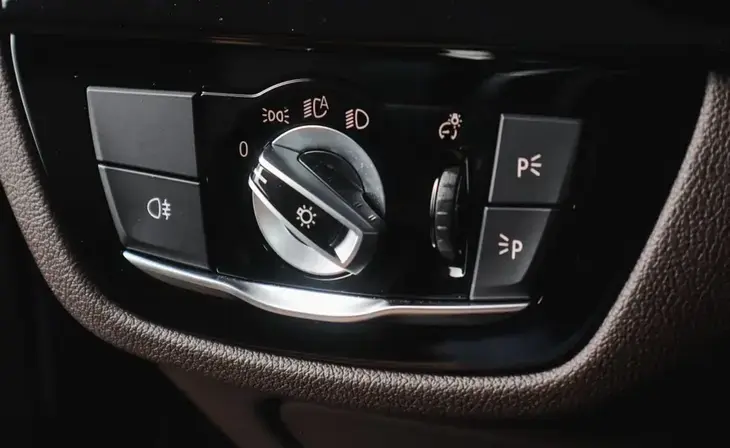 BMW 5 серии - Фото 16