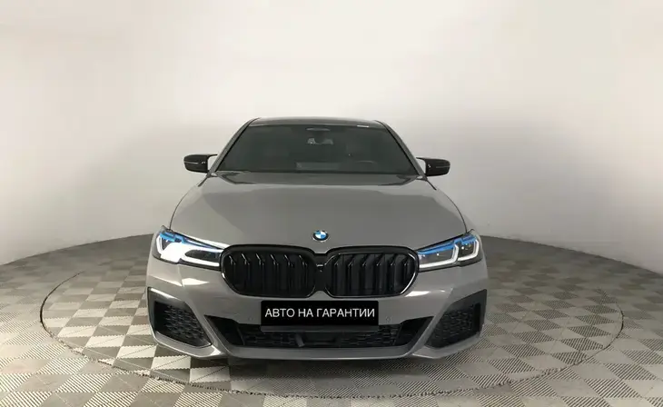 BMW 5 серии - Фото 3