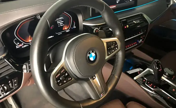BMW 5 серии - Фото 6
