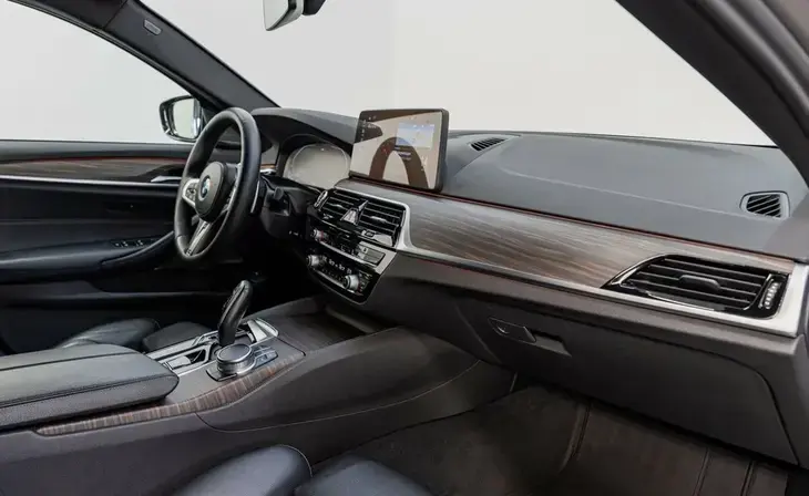 BMW 5 серии - Фото 10