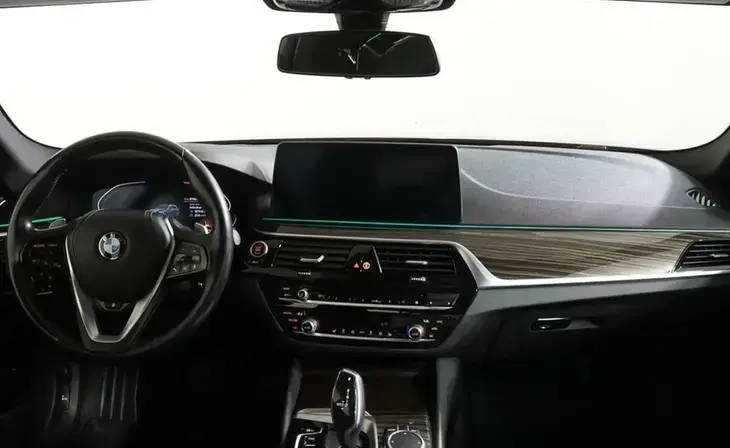 BMW 5 серии - Фото 9