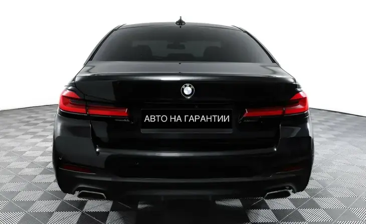 BMW 5 серии - Фото 3