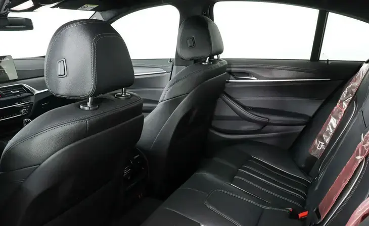 BMW 5 серии - Фото 8