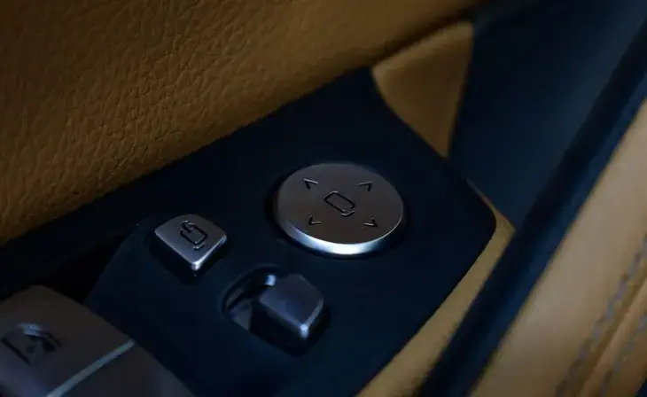 BMW 5 серии - Фото 14