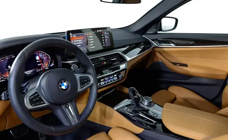 BMW 5 серии - Фото 7