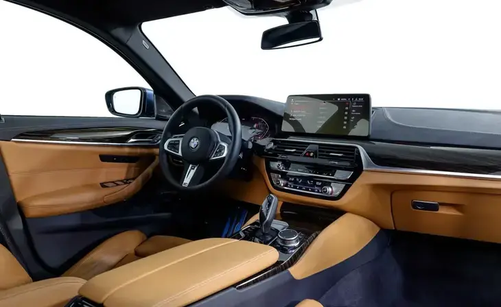 BMW 5 серии - Фото 8