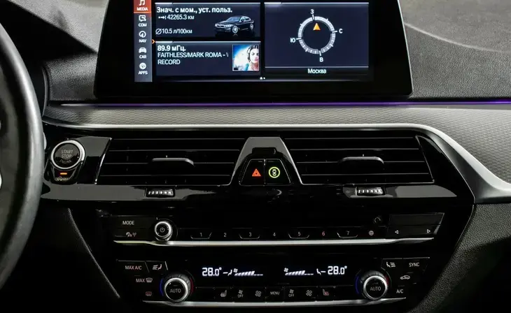 BMW 5 серии - Фото 10