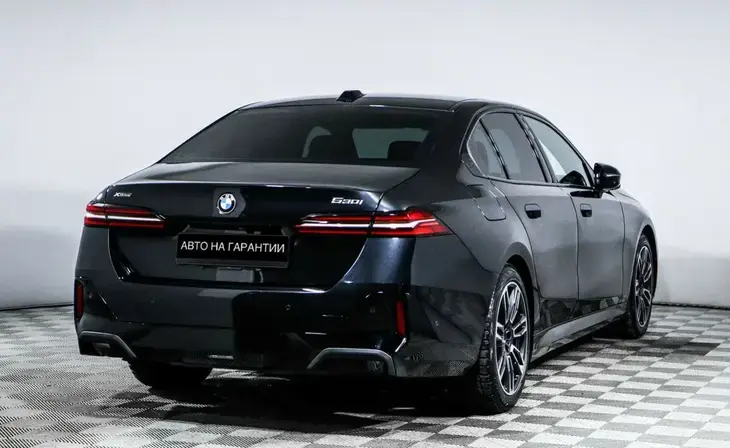 BMW 5 серии - Фото 2