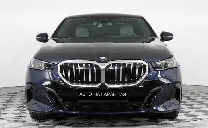 BMW 5 серии - Фото 1
