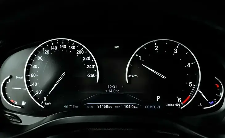 BMW X4 - Фото 10