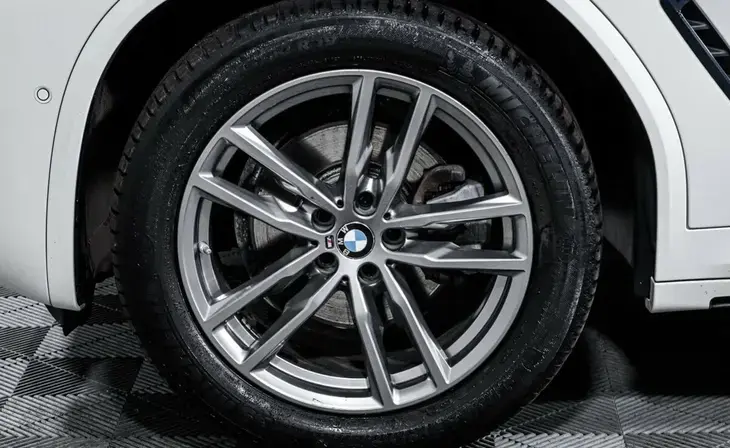 BMW X4 - Фото 5