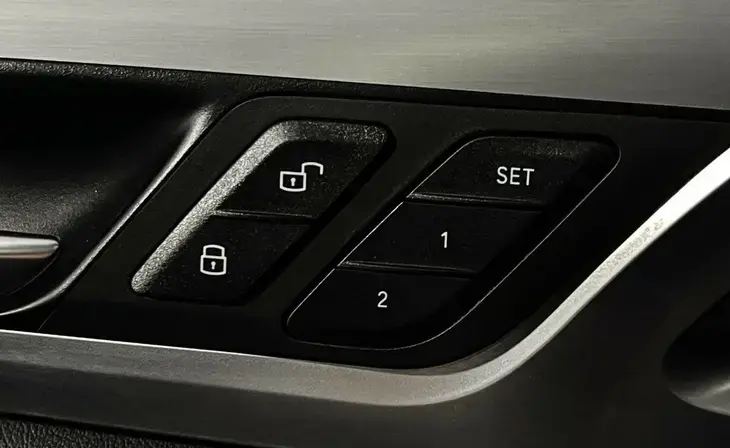 BMW X4 - Фото 15