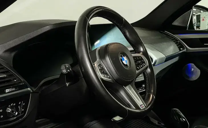 BMW X4 - Фото 8