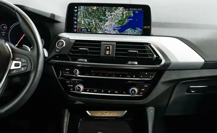 BMW X4 - Фото 12