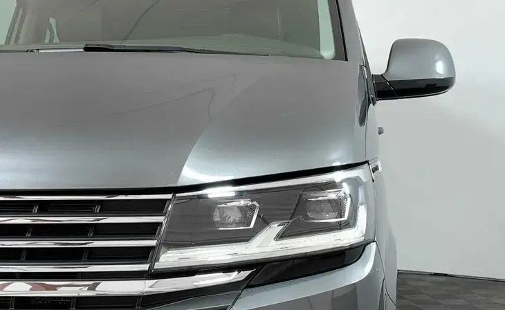 Volkswagen Multivan - Фото 4