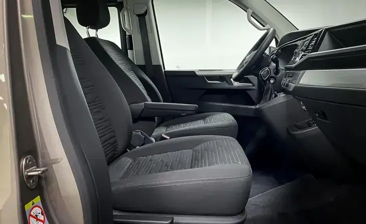 Volkswagen Multivan - Фото 6