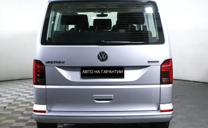 Volkswagen Multivan - Фото 3