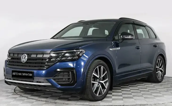 Volkswagen Touareg - Фото 0