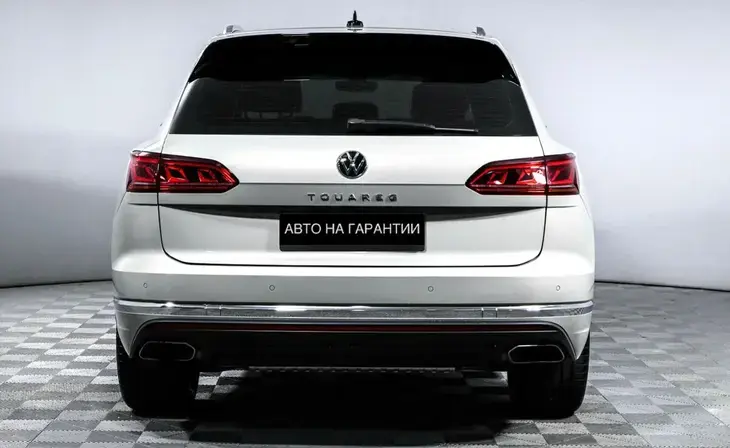 Volkswagen Touareg - Фото 3