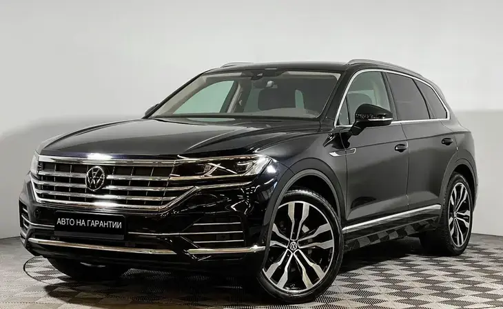 Volkswagen Touareg - Фото 0